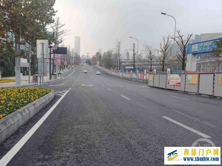 看!重庆江北嘴这些道路“更新”了(图2) 看!重庆江北嘴这些道路“更新”了(图2)