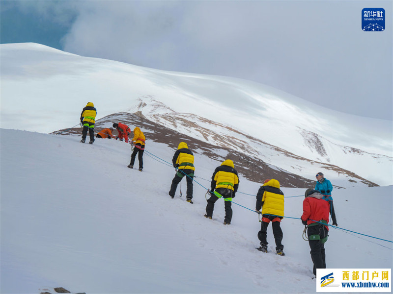 高海拔登山产业助力青藏高原旅游业发展(图2) 高海拔登山产业助力青藏高原旅游业发展(图2)
