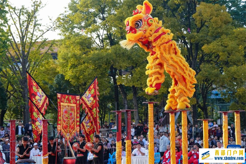 第二届传统体育国际交流大赛舞龙舞狮比赛落幕(图2) 第二届传统体育国际交流大赛舞龙舞狮比赛落幕(图2)