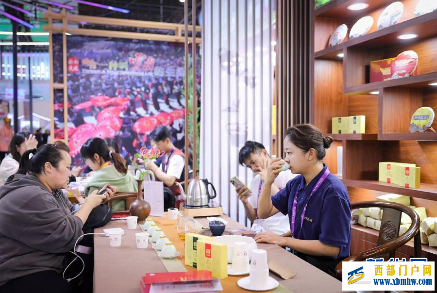 一杯茶,泡出云南开放韵味(图7) 一杯茶,泡出云南开放韵味(图7)