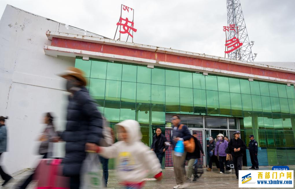 一名高原铁路人的“天路”守望(图5) 一名高原铁路人的“天路”守望(图5)