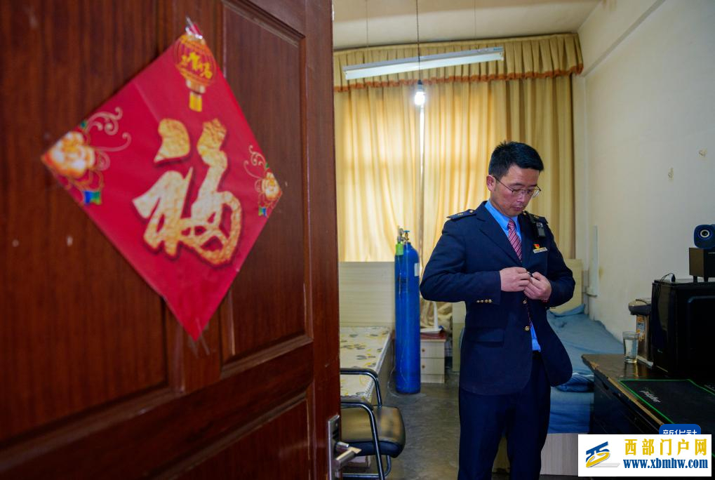 一名高原铁路人的“天路”守望(图6) 一名高原铁路人的“天路”守望(图6)