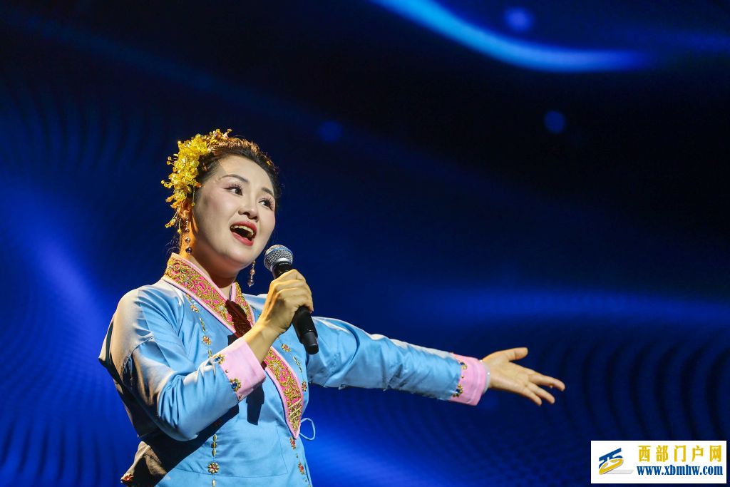 “大美中国·西部如歌”国际音乐故事会在重庆举行(图6) “大美中国·西部如歌”国际音乐故事会在重庆举行(图6)